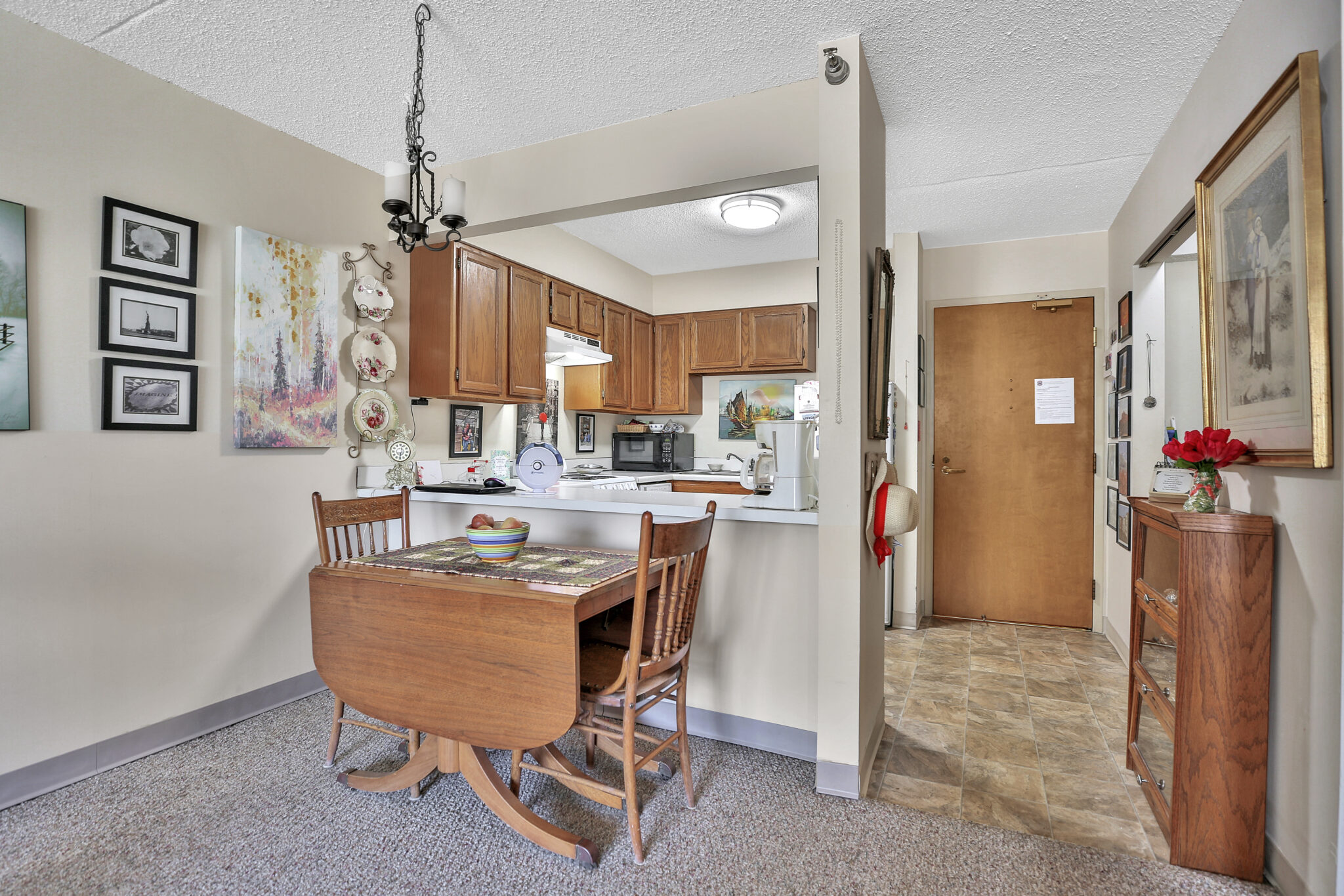 Gallery - Chardon Court Apartments